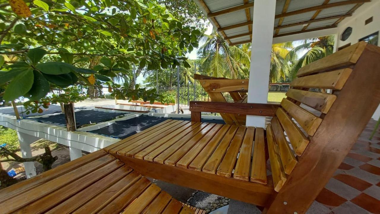 Hotel Pura Natura Beachfront Tortuguero Exterior photo