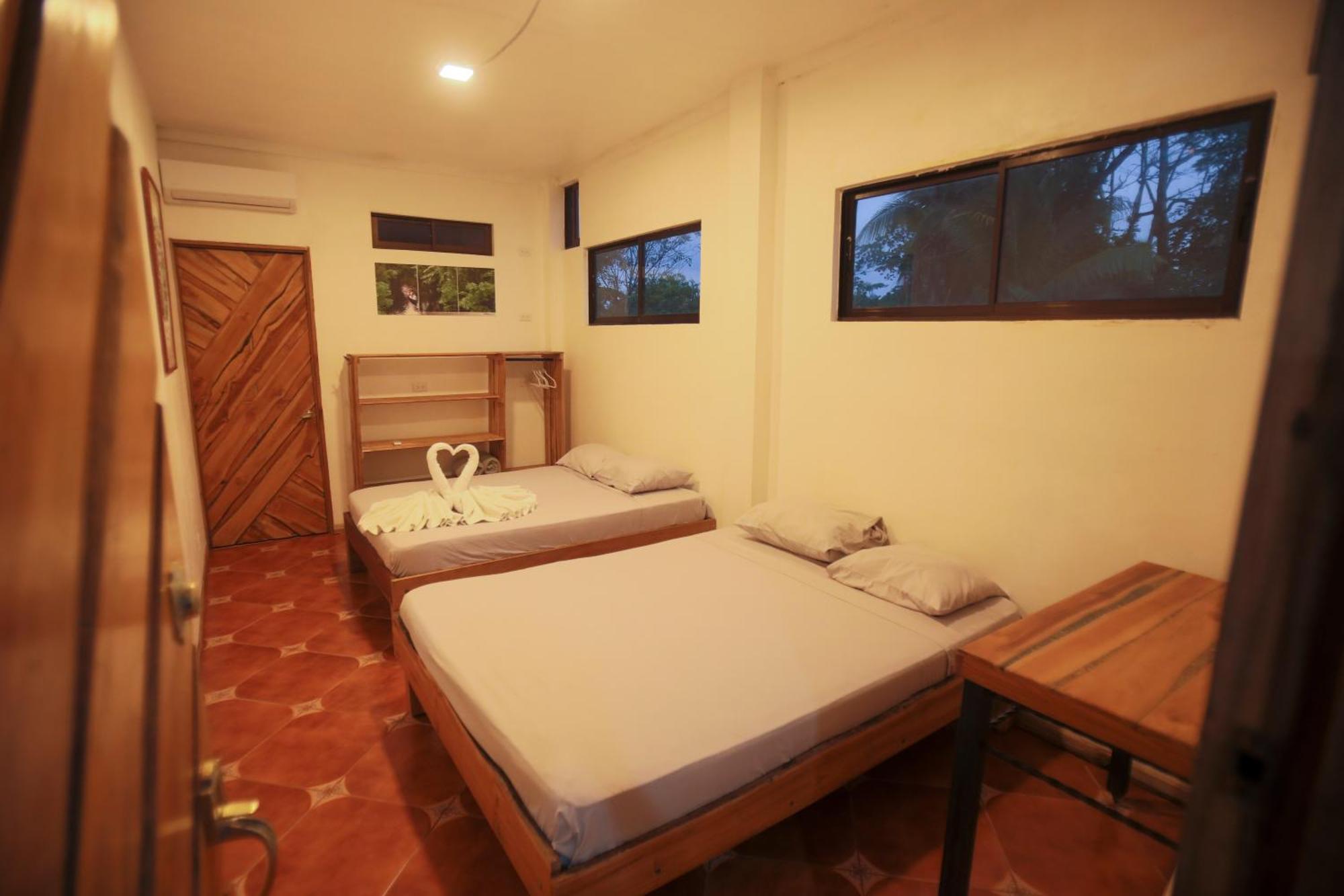 Hotel Pura Natura Beachfront Tortuguero Exterior photo